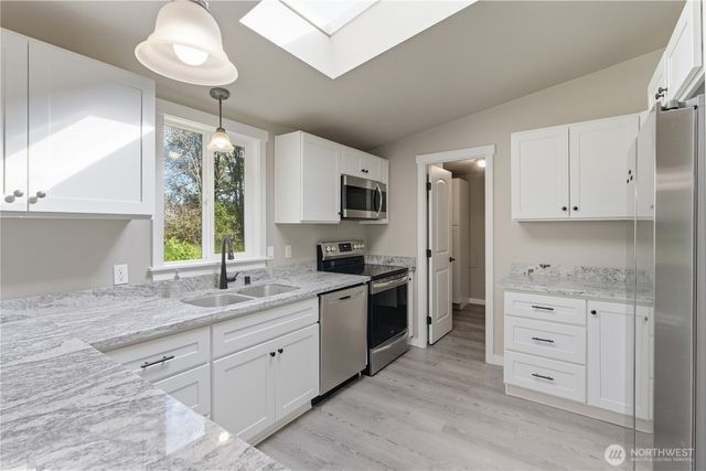 8037 Normandy Place SE, Olympia, WA 98501