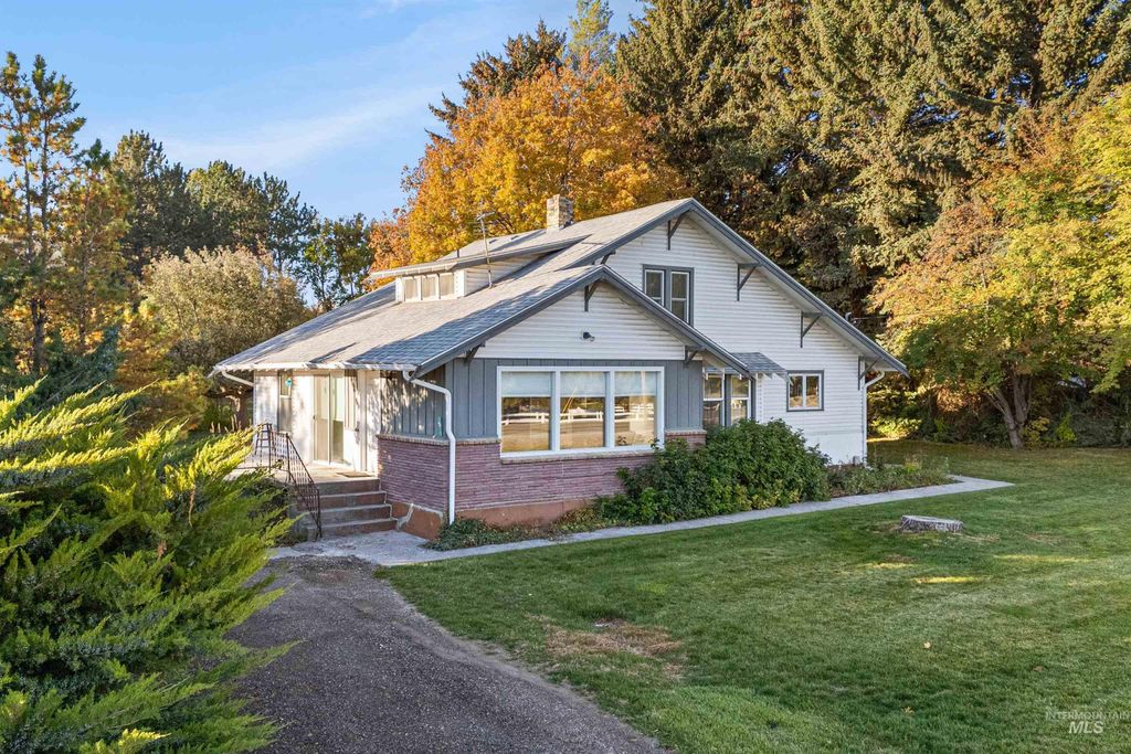 2539 E 3700 N, Twin Falls, ID 83301