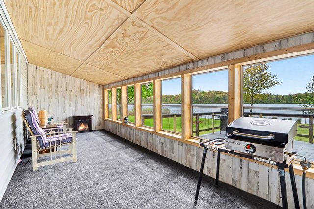 27161 2nd Avenue, Allegan, MI 49010