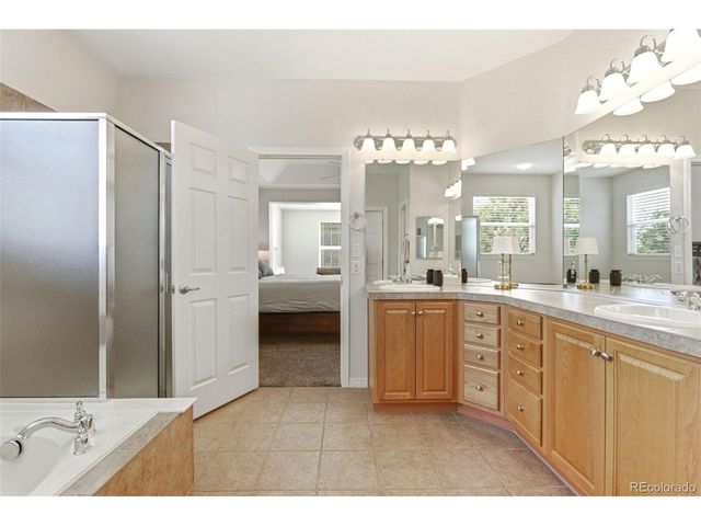5100 Aspen Creek Dr, Broomfield, CO 80023