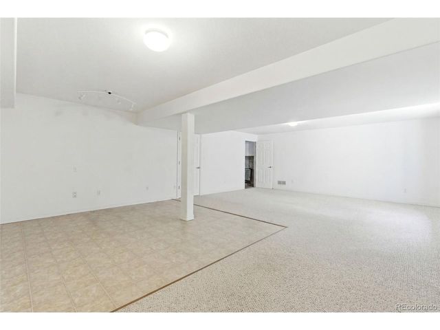 5100 Aspen Creek Dr, Broomfield, CO 80023