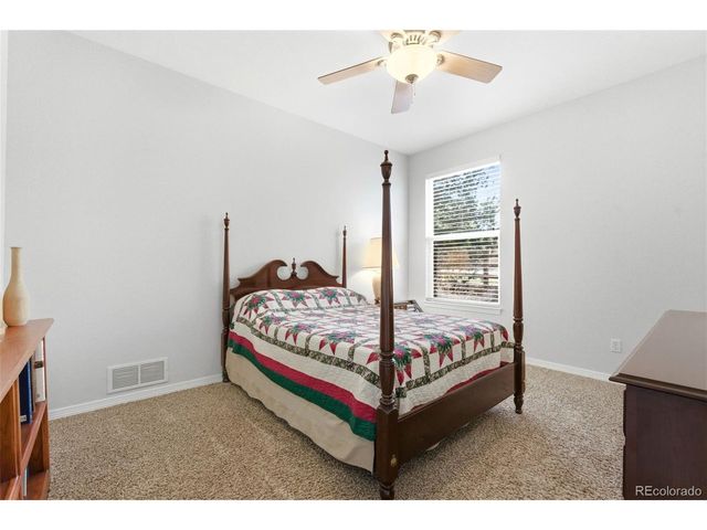 5100 Aspen Creek Dr, Broomfield, CO 80023
