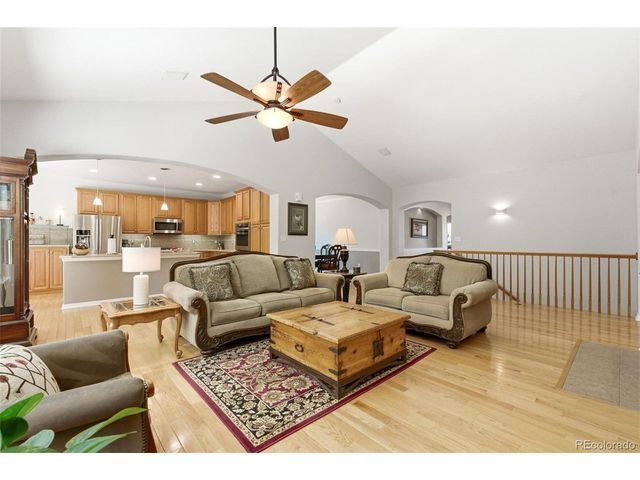 5100 Aspen Creek Dr, Broomfield, CO 80023