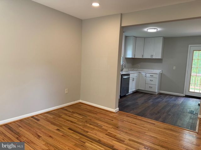 5372 SENECA CT, Woodbridge, VA 22193