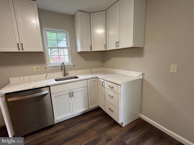 5372 SENECA CT, Woodbridge, VA 22193