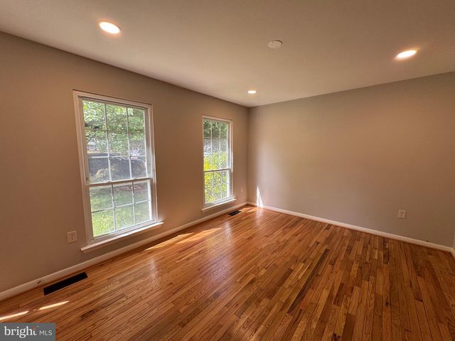 5372 SENECA CT, Woodbridge, VA 22193