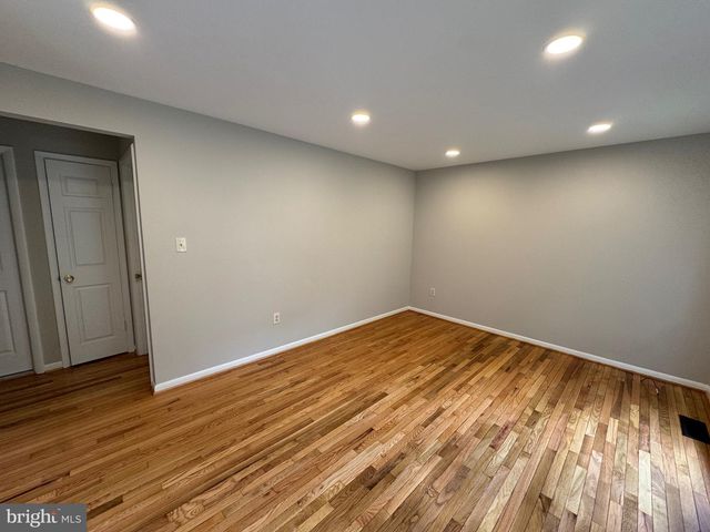 5372 SENECA CT, Woodbridge, VA 22193