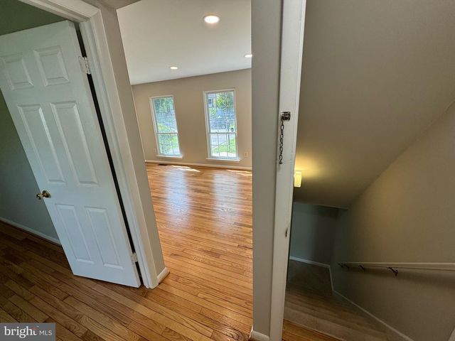 5372 SENECA CT, Woodbridge, VA 22193