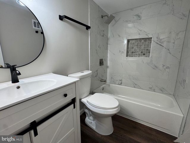 5372 SENECA CT, Woodbridge, VA 22193