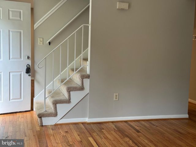 5372 SENECA CT, Woodbridge, VA 22193