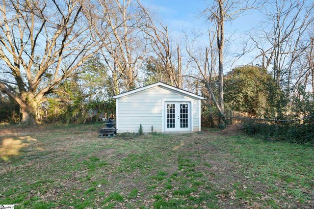 3 Fairlane Circle, Greenville, SC 29607