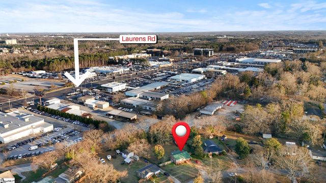 3 Fairlane Circle, Greenville, SC 29607