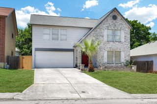 13211 Lost Lake Dr, San Antonio, TX 78249