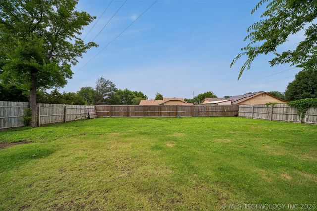 479 E 137th Street, Glenpool, OK 74033