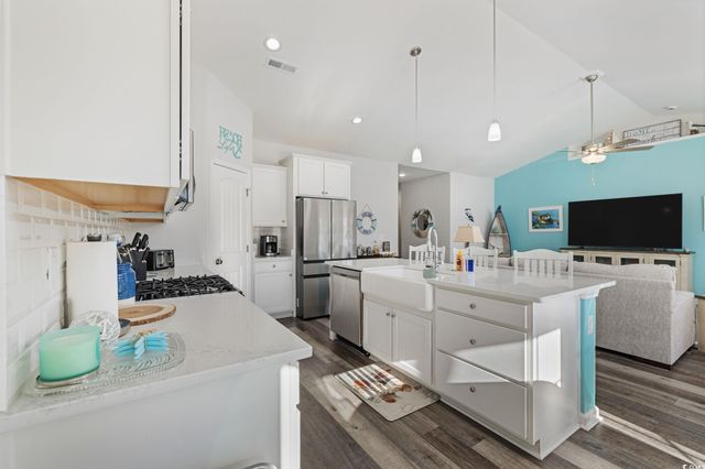 231 Lifestyle Court, Myrtle Beach, SC 29575