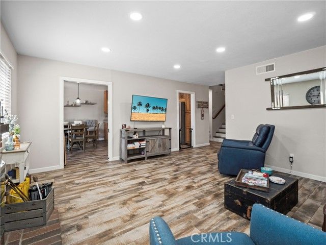 16610 Shinedale Drive, Canyon Country (santa Clarita), CA 91387