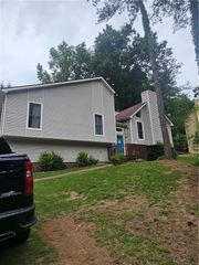 3291 Rae Place, Lawrenceville, GA 30044