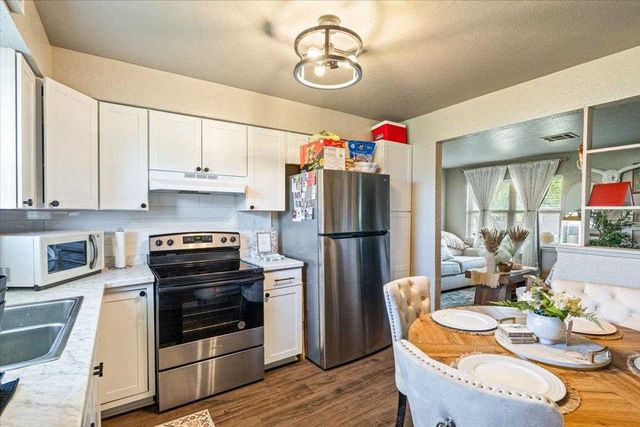 4813 NW Lindy Ave, Lawton, OK 73505