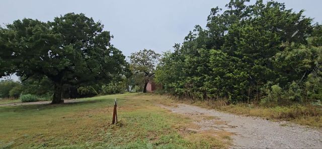 5700 Highland Drive, Granbury, TX 76048