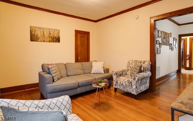 14 Boyden Ave 2, Maplewood Twp., NJ 07040