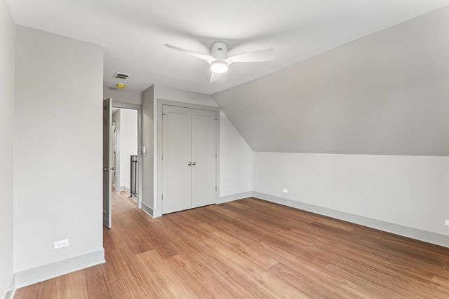 819 Mapleton Avenue, Oak Park, IL 60302