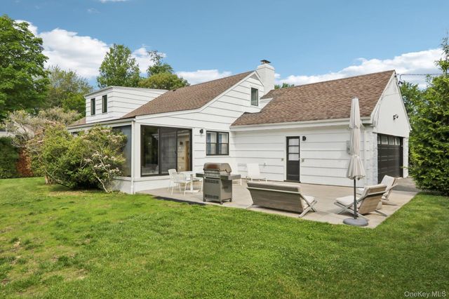 187 Thornbury Road, Scarsdale, NY 10583