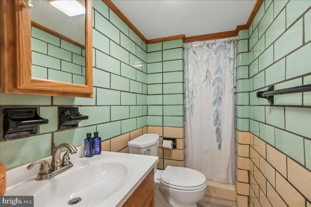 9412 DANA VISTA RD, Baltimore, MD 21236