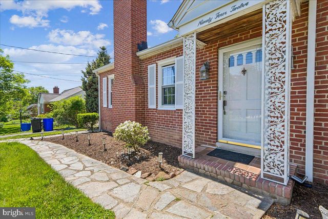 9412 DANA VISTA RD, Baltimore, MD 21236