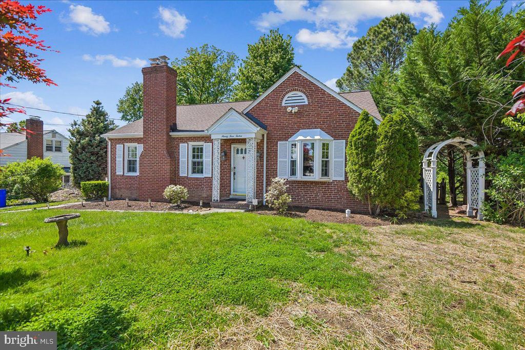 9412 DANA VISTA RD, Baltimore, MD 21236
