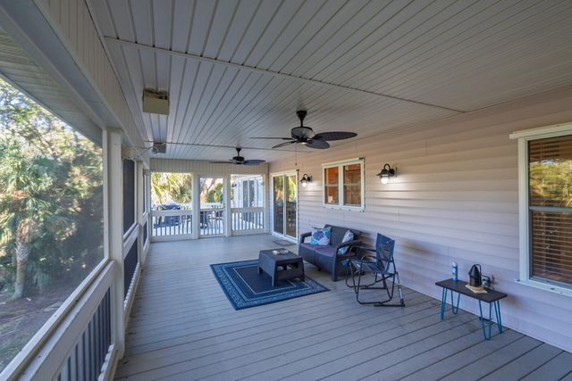 55 Rice Lane, Edisto Island, SC 29438
