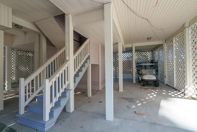 55 Rice Lane, Edisto Island, SC 29438