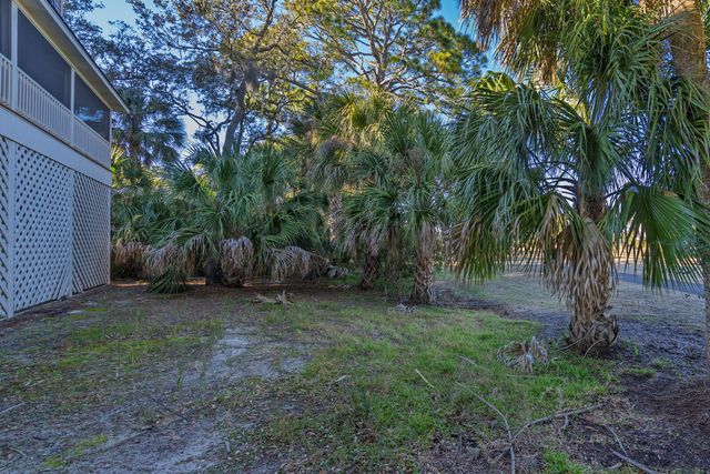 55 Rice Lane, Edisto Island, SC 29438