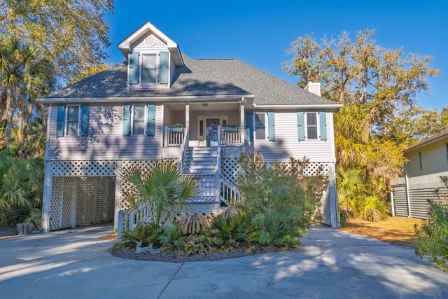 55 Rice Lane, Edisto Island, SC 29438