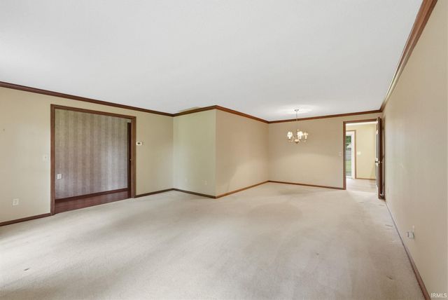 1612 Benham Drive, Fort Wayne, IN 46815