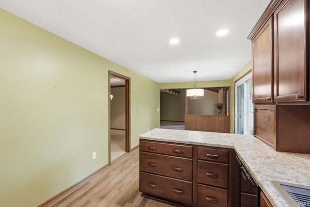 1612 Benham Drive, Fort Wayne, IN 46815