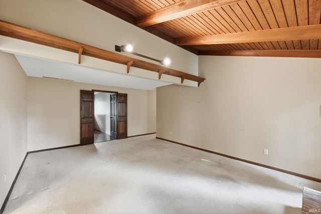 1612 Benham Drive, Fort Wayne, IN 46815