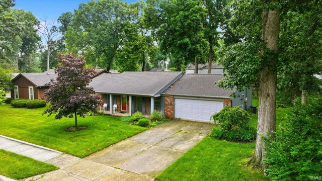 1612 Benham Drive, Fort Wayne, IN 46815