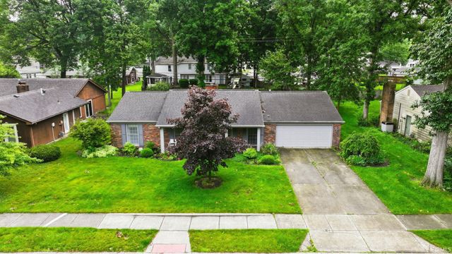 1612 Benham Drive, Fort Wayne, IN 46815