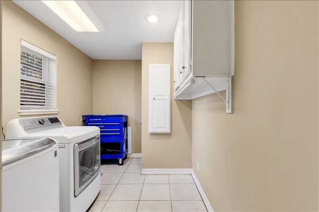 3755 County Road 949b, Alvin, TX 77511