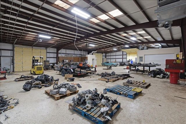 3755 County Road 949b, Alvin, TX 77511