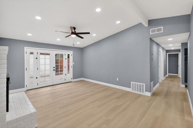 6568 Juneau Way, North Highlands, CA 95660