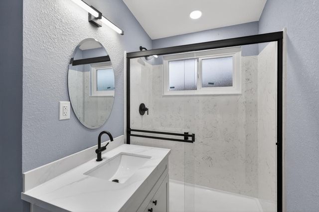 6568 Juneau Way, North Highlands, CA 95660