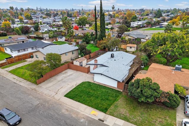 6568 Juneau Way, North Highlands, CA 95660