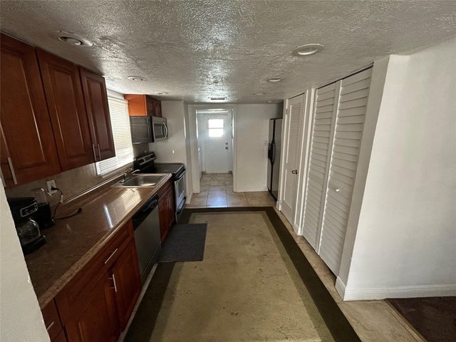 1703 N 43rd Street, Fort Pierce, FL 34947