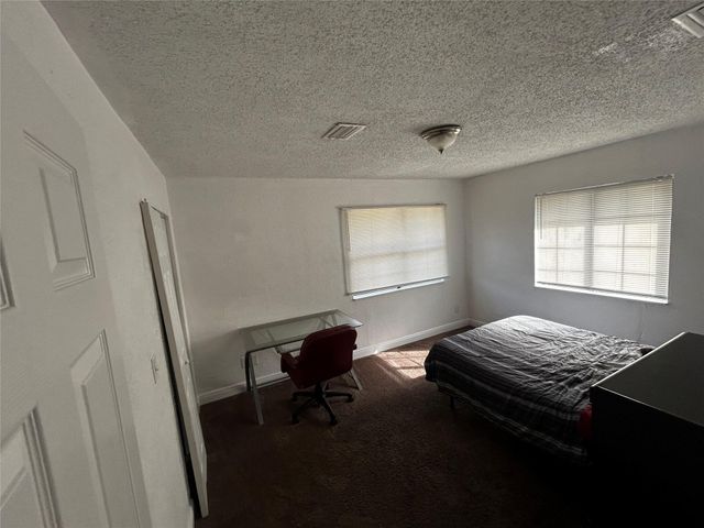 1703 N 43rd Street, Fort Pierce, FL 34947