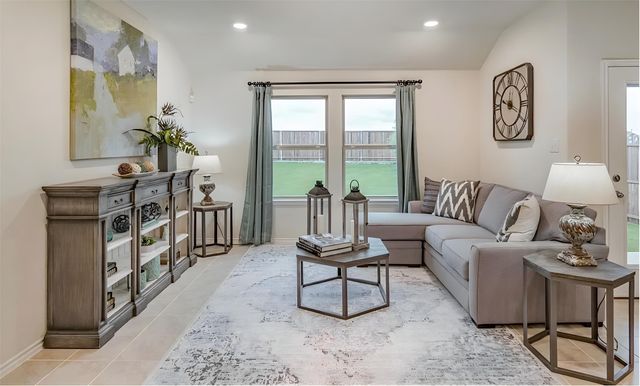 1810 Aslynn Circle, Aubrey, TX 76227