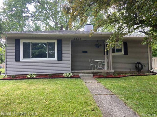 5350 Military Avenue, Brighton Township, MI 48116