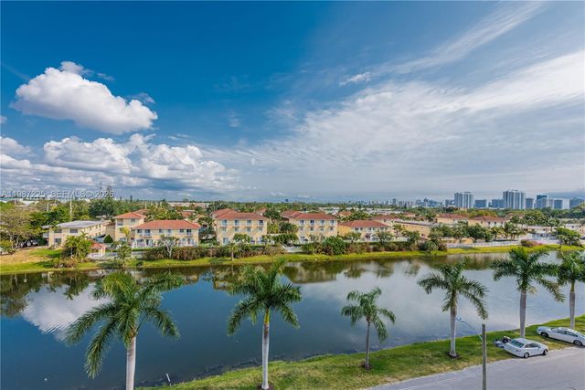 2025 NE 164th St 610, North Miami Beach, FL 33162