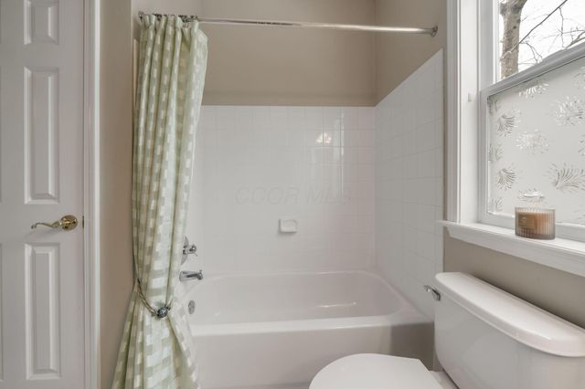 415 Ashmoore Court, Powell, OH 43065