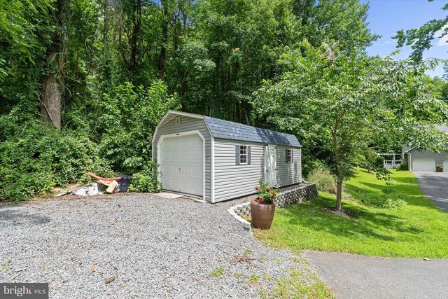 1401 EMMANUEL CHURCH RD, Huntingtown, MD 20639